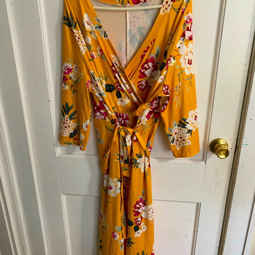 Women’s floral wrap dress